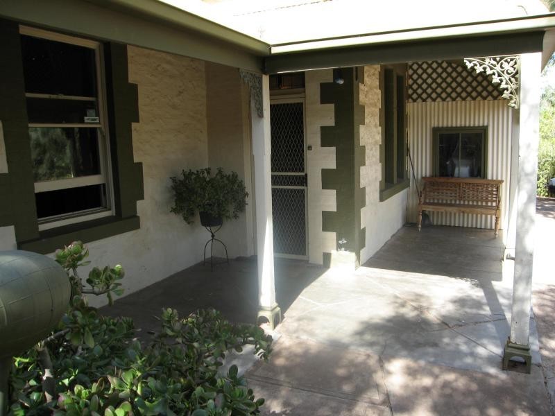 17 High Street, Willaston SA 5118