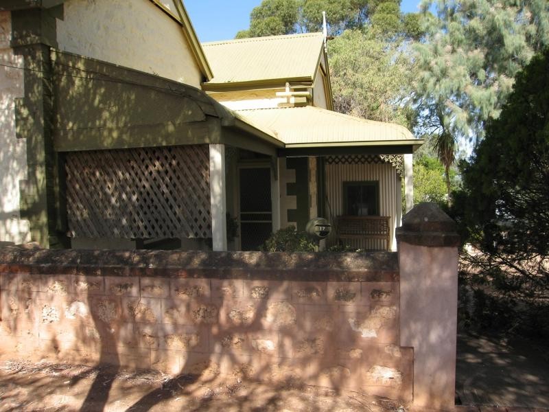 17 High Street, Willaston SA 5118