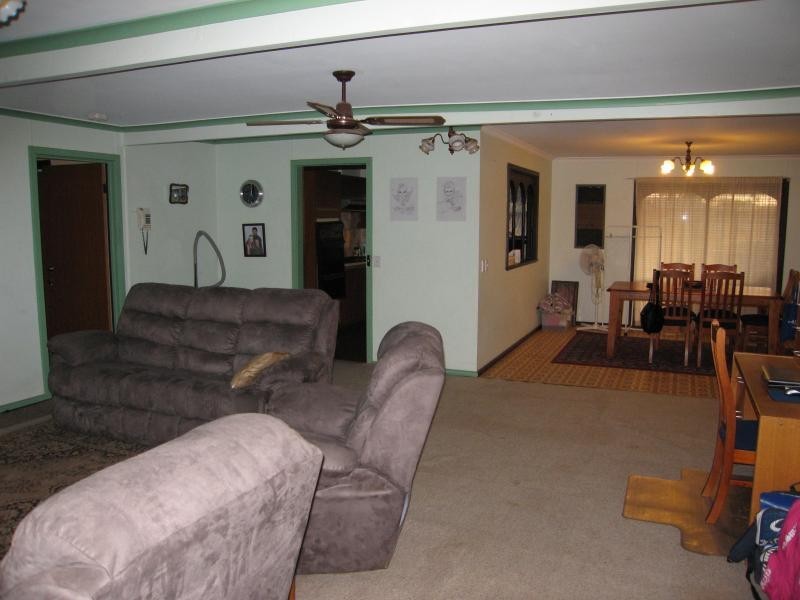 33 Panter Street, Willaston SA 5118