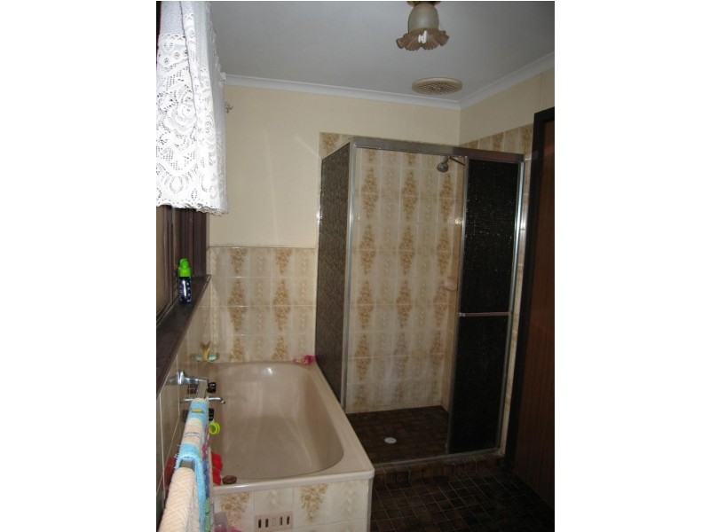 33 Panter Street, Willaston SA 5118