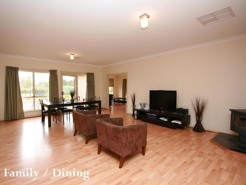 43 Kakatoe Cresent, Cockatoo Valley SA 5351