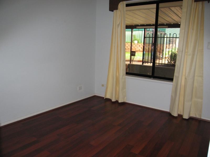 33 Goldfinch Way, Hewett SA 5118