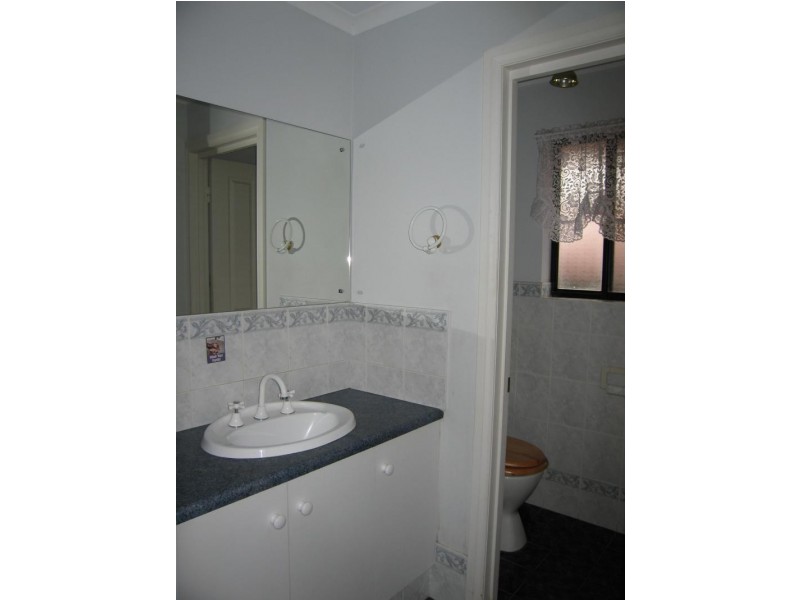 33 Goldfinch Way, Hewett SA 5118
