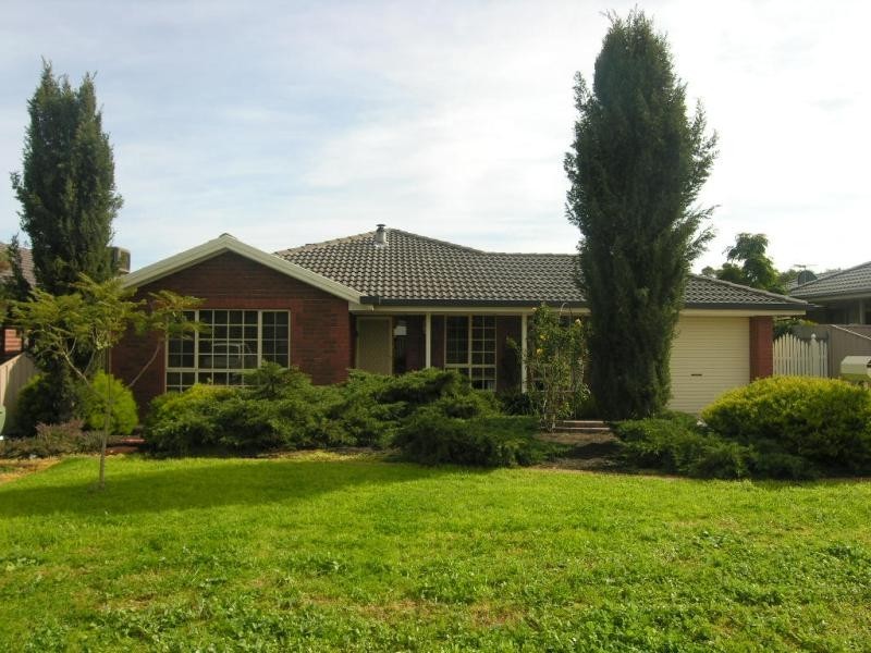 17 Holmes Street, Willaston SA 5118
