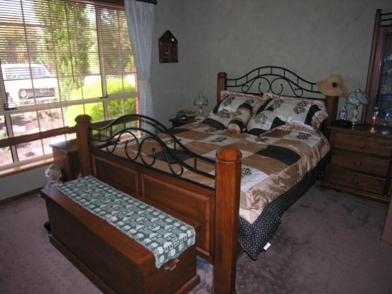 17 Holmes Street, Willaston SA 5118