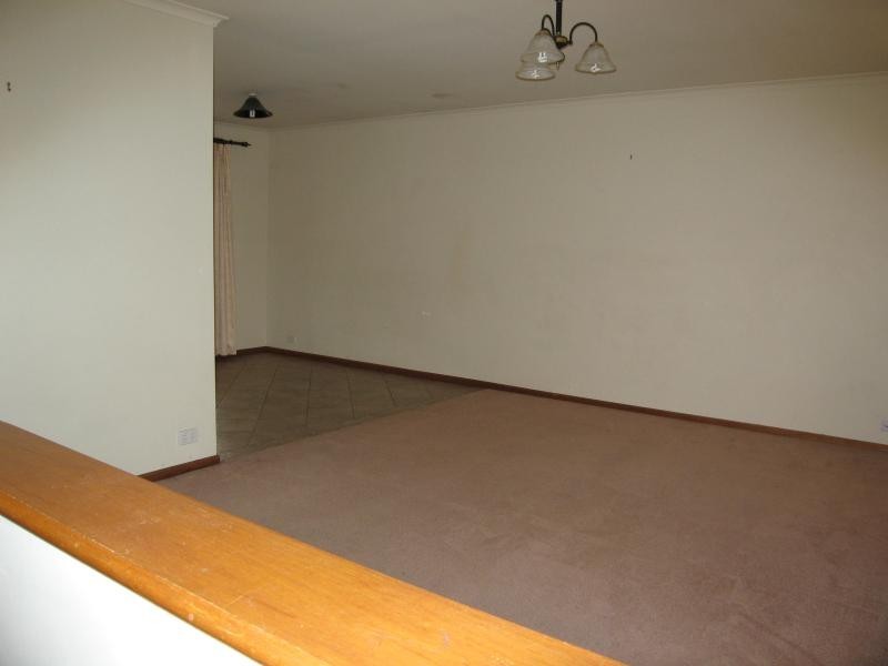 16 Mitchell Court, Williamstown SA 5351
