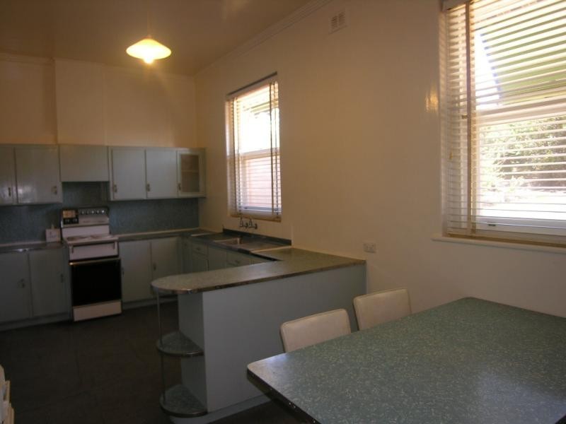 11 Malcolm Street, Hamley Bridge SA 5401