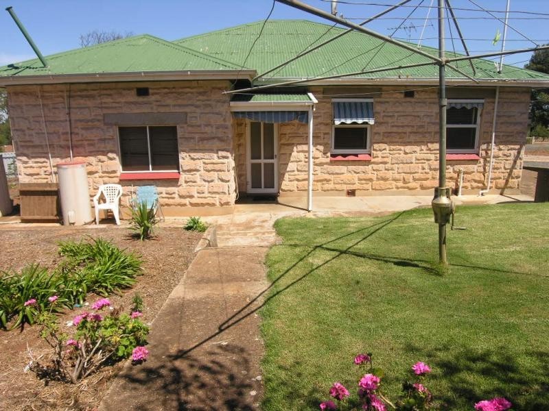 11 Malcolm Street, Hamley Bridge SA 5401