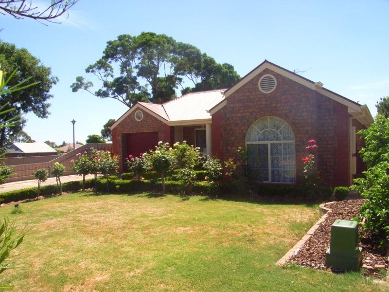 9 Holmes Street, Willaston SA 5118