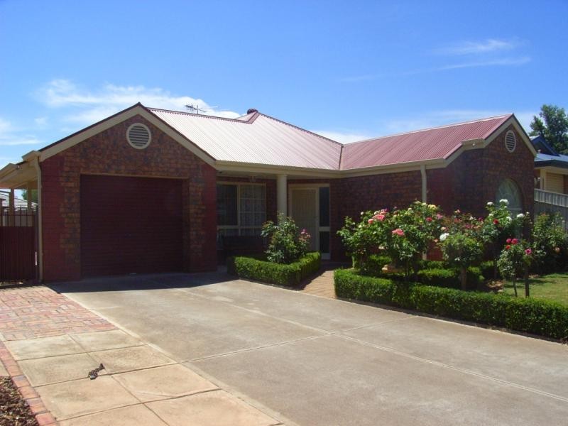 9 Holmes Street, Willaston SA 5118