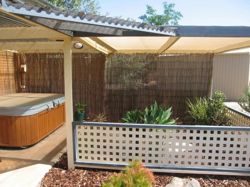 4 Gerlach Grove, Evanston Park SA 5116