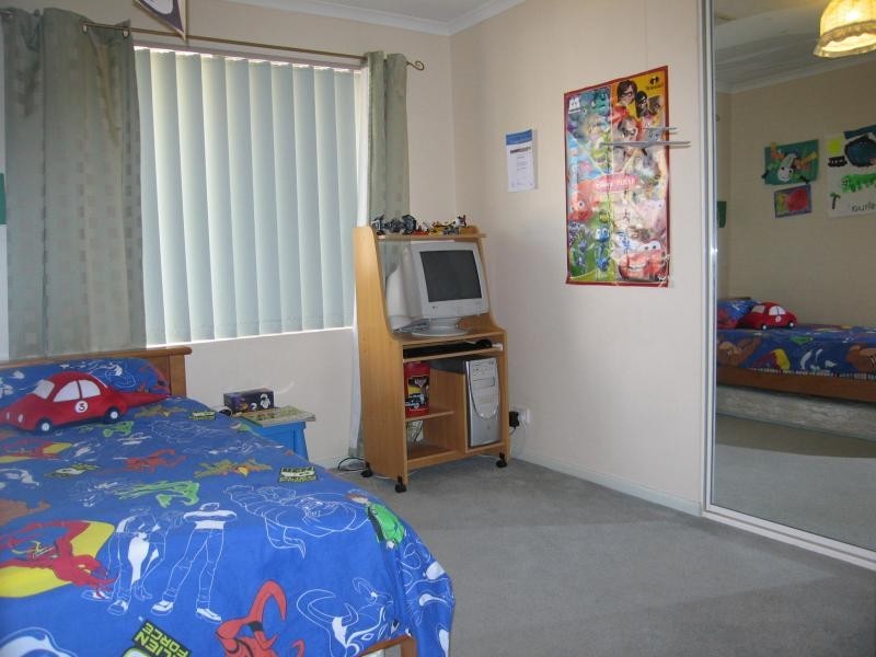 4 Gerlach Grove, Evanston Park SA 5116