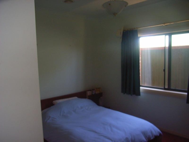 5 Thiele Crescent, Evanston Park SA 5116