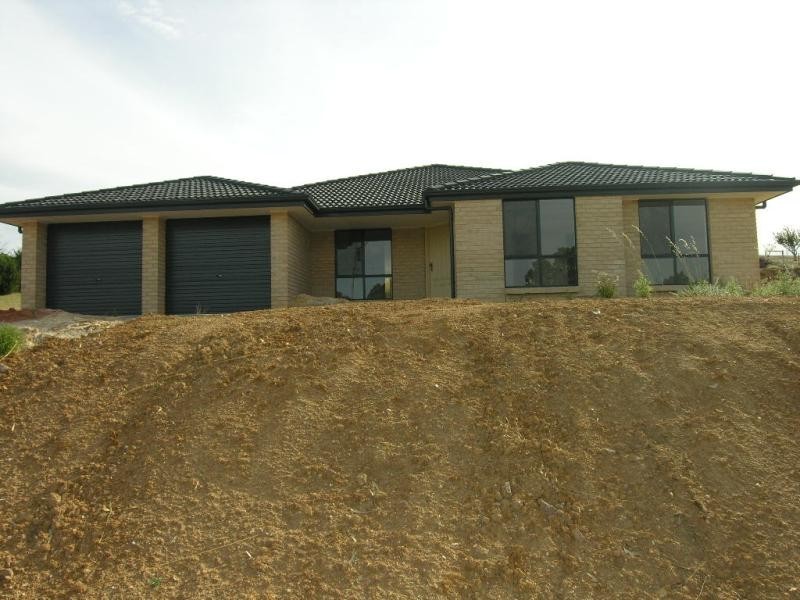 10 Whiteman Road, Williamstown SA 5351