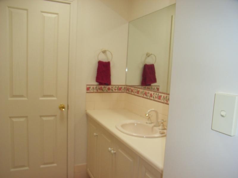 9 Holmes Street, Willaston SA 5118