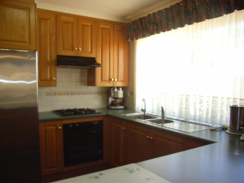 9 Holmes Street, Willaston SA 5118