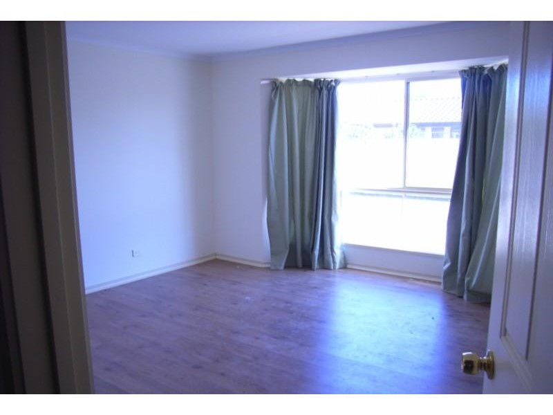 1 B Young Terrace, Evanston Gardens SA 5116