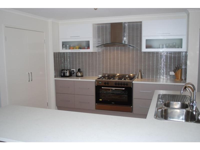 30 Lorikeet Grove, Hewett SA 5118