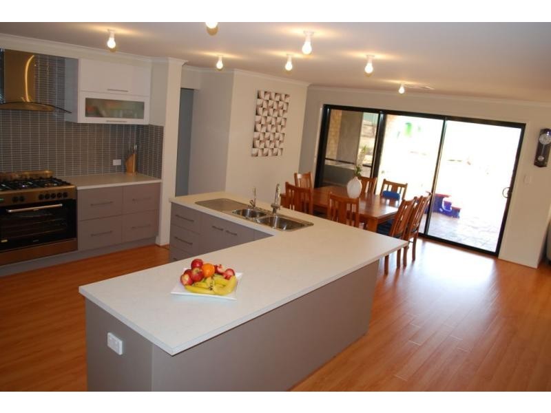 30 Lorikeet Grove, Hewett SA 5118