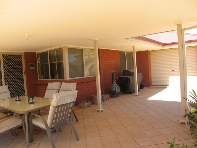 37 Rosella Circuit, Hewett SA 5118