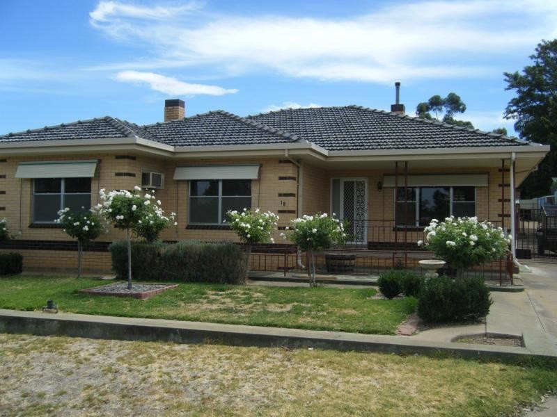18 Davies Street, Willaston SA 5118