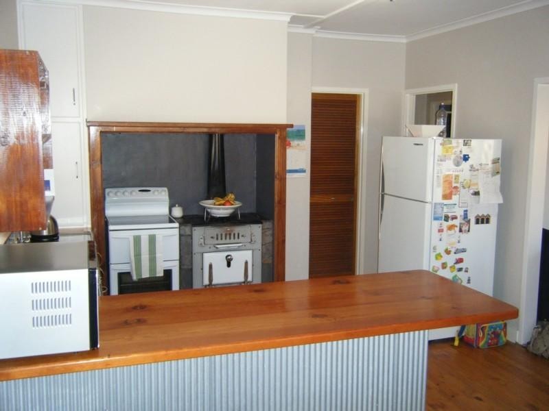 18 Davies Street, Willaston SA 5118