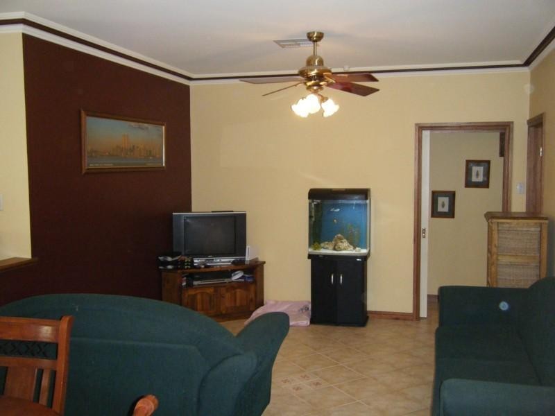 6 Charles Street, Gawler East SA 5118