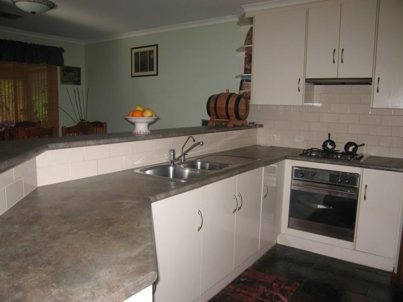 5 Clift Close, Evanston SA 5116