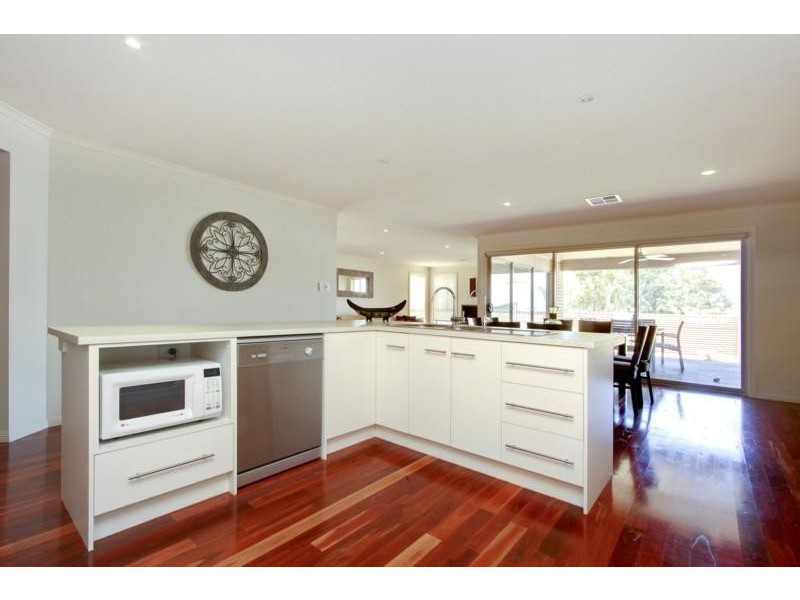 33 Colville Drive, Willaston SA 5118