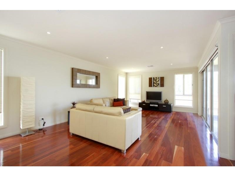 33 Colville Drive, Willaston SA 5118