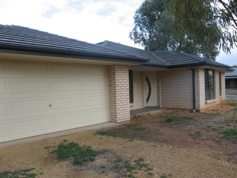 2 Fiddlewood Drive, Freeling SA 5372