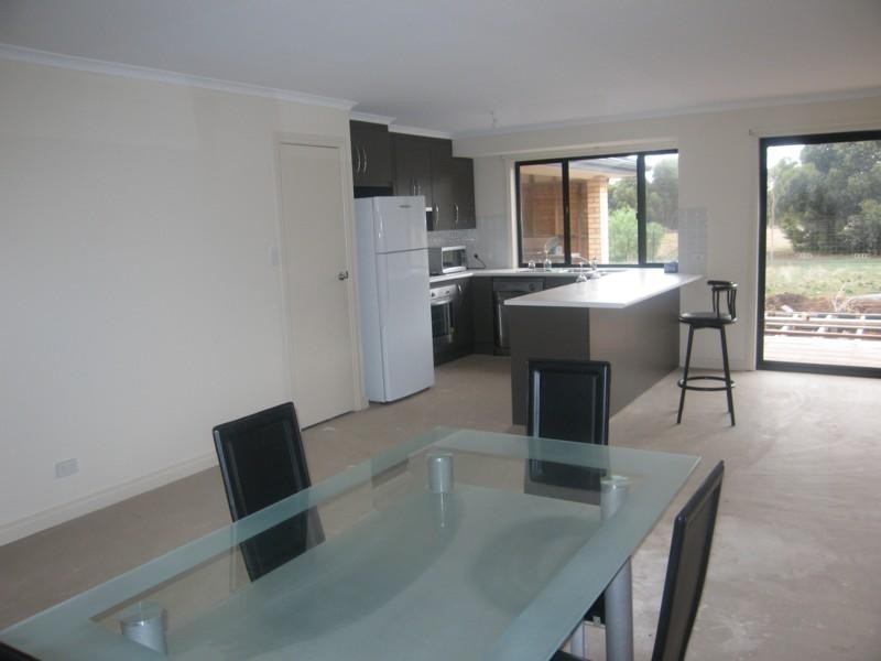 2 Fiddlewood Drive, Freeling SA 5372