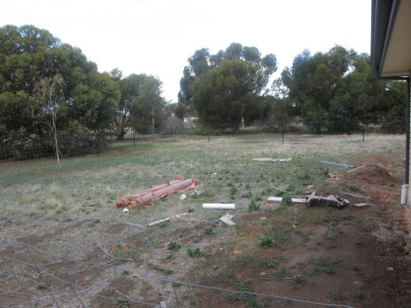 2 Fiddlewood Drive, Freeling SA 5372
