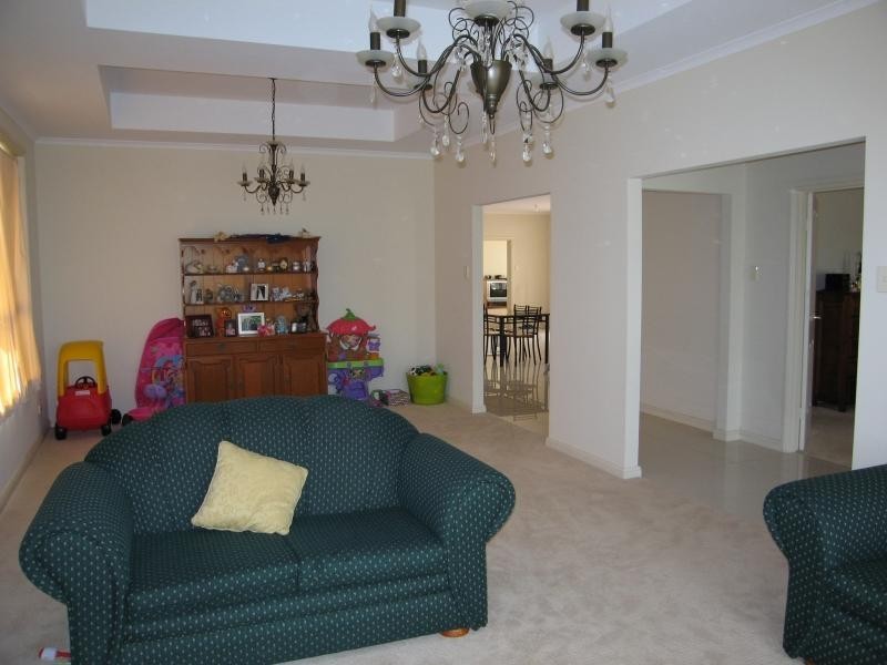 17 Rosella Circuit, Hewett SA 5118