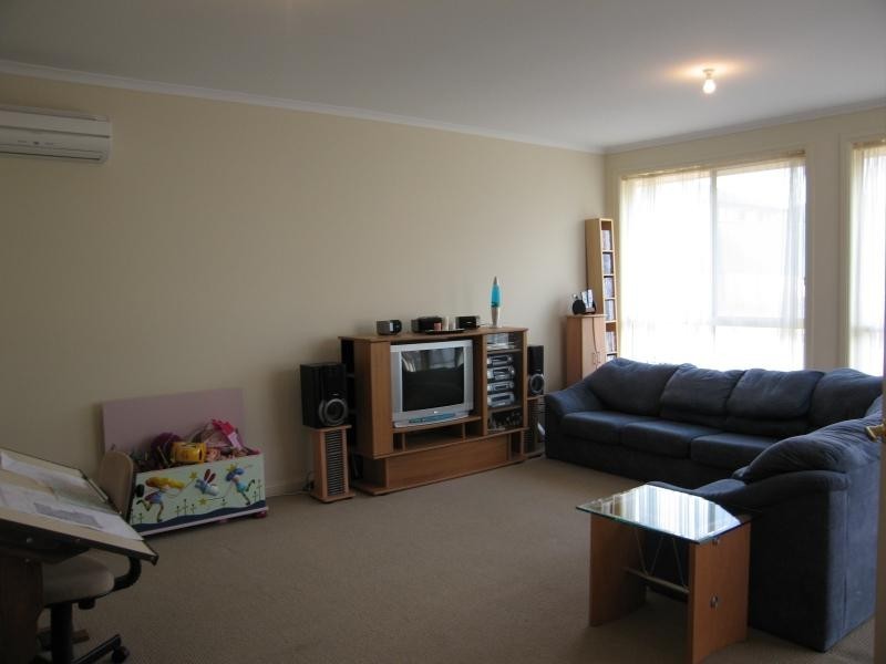 17 Rosella Circuit, Hewett SA 5118