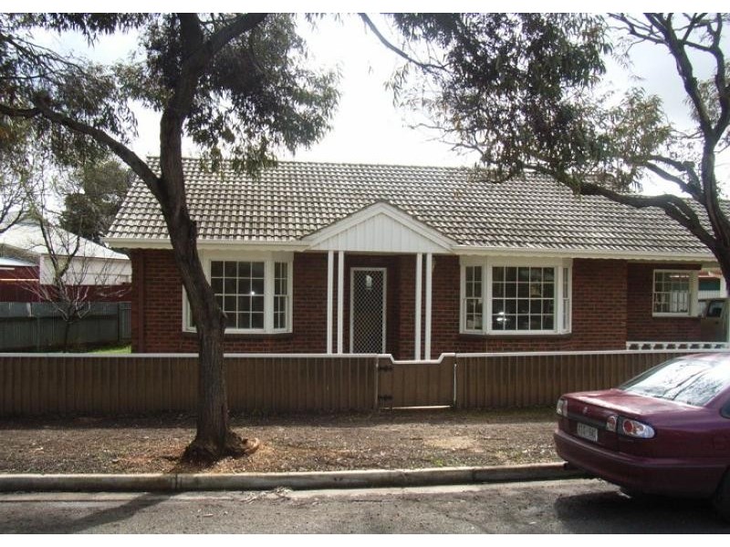 2 Fifth Street, Gawler South SA 5118