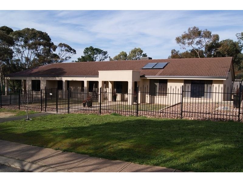 12 Peacock Avenue, Gawler East SA 5118