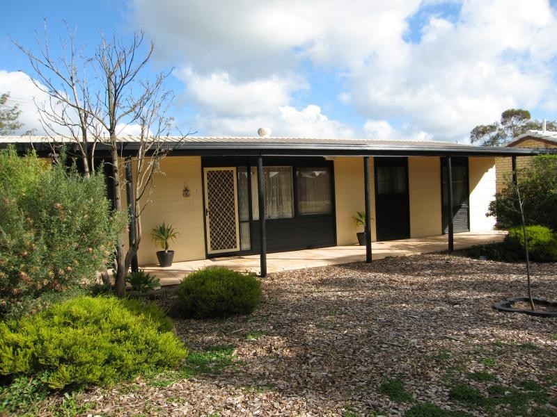 24 Gartrell Street, Roseworthy SA 5371