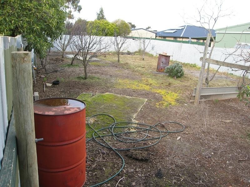 24 Gartrell Street, Roseworthy SA 5371