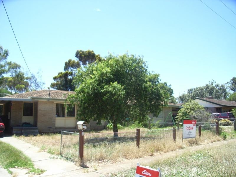 4 Bacton Street, Evanston SA 5116