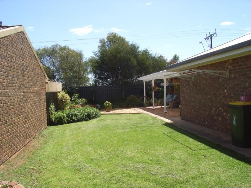 4 Sunshine Place, Blakeview SA 5114