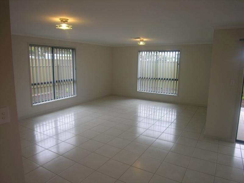 14 Dyson Street, Evanston SA 5116