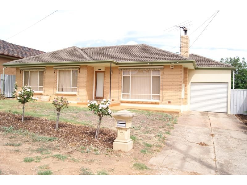 11 Barossa Avenue, Gawler East SA 5118