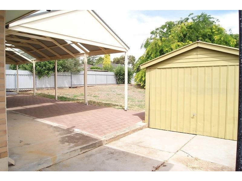 11 Barossa Avenue, Gawler East SA 5118