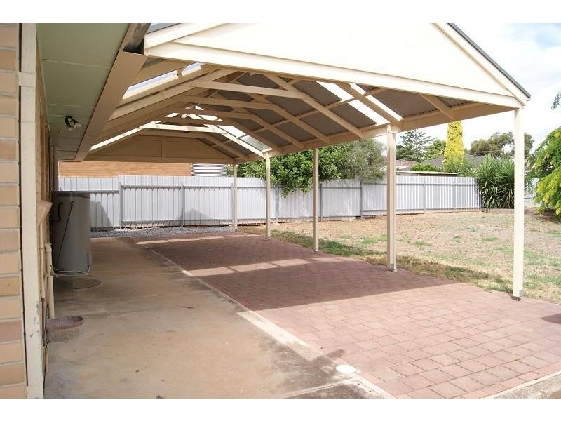 11 Barossa Avenue, Gawler East SA 5118