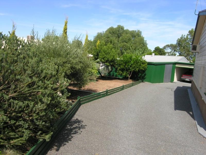 98 Murray Road, Willaston SA 5118