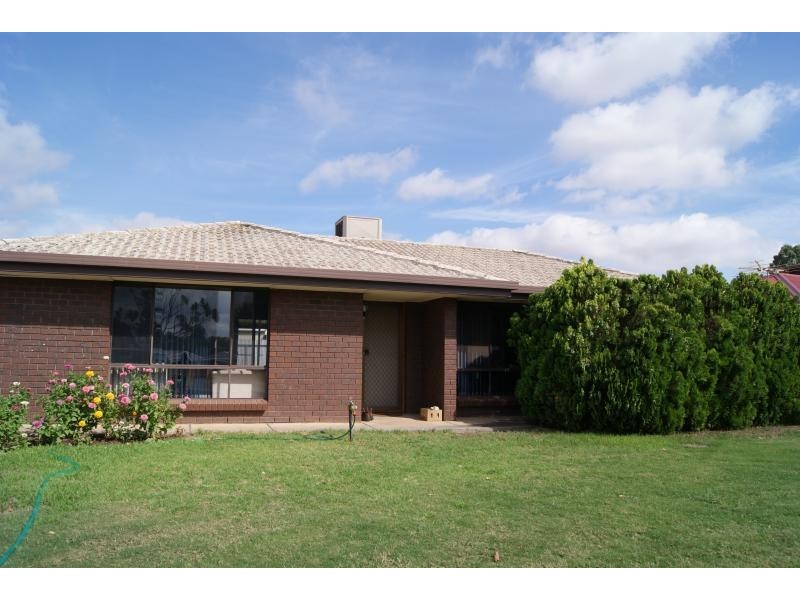 5 Barkley Crescent, Willaston SA 5118