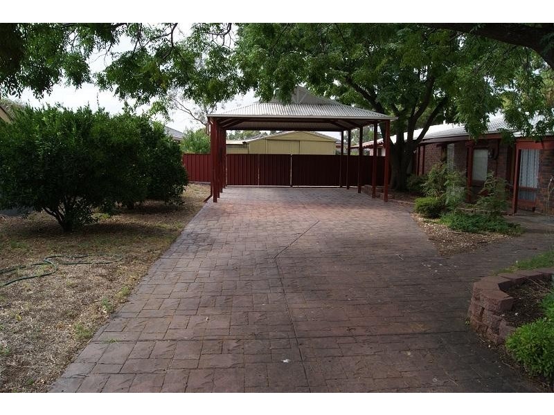16 Haines Road, Willaston SA 5118