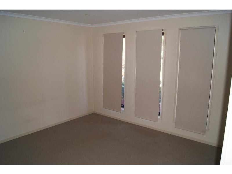 42 Potts Road, Evanston Park SA 5116