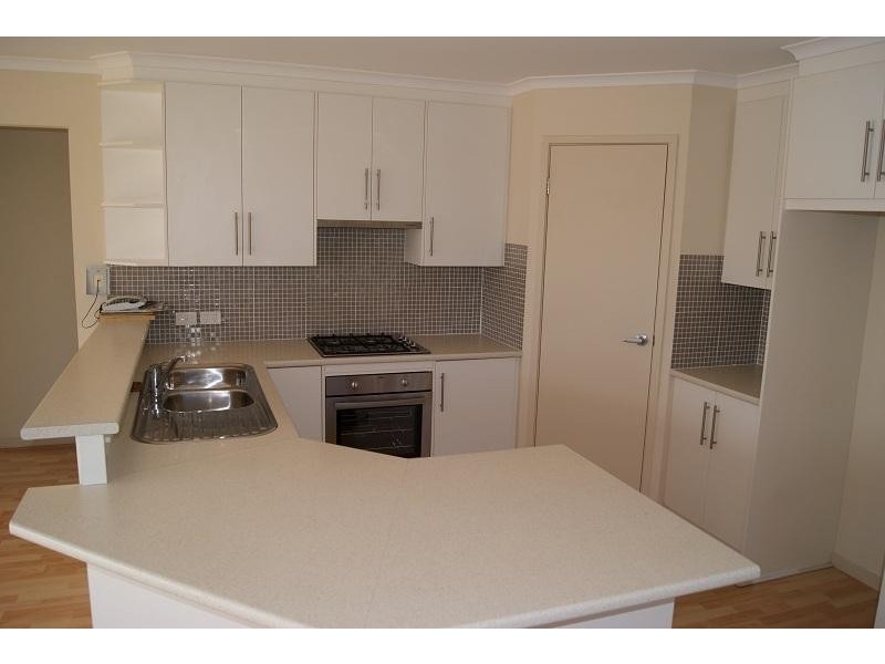 42 Potts Road, Evanston Park SA 5116